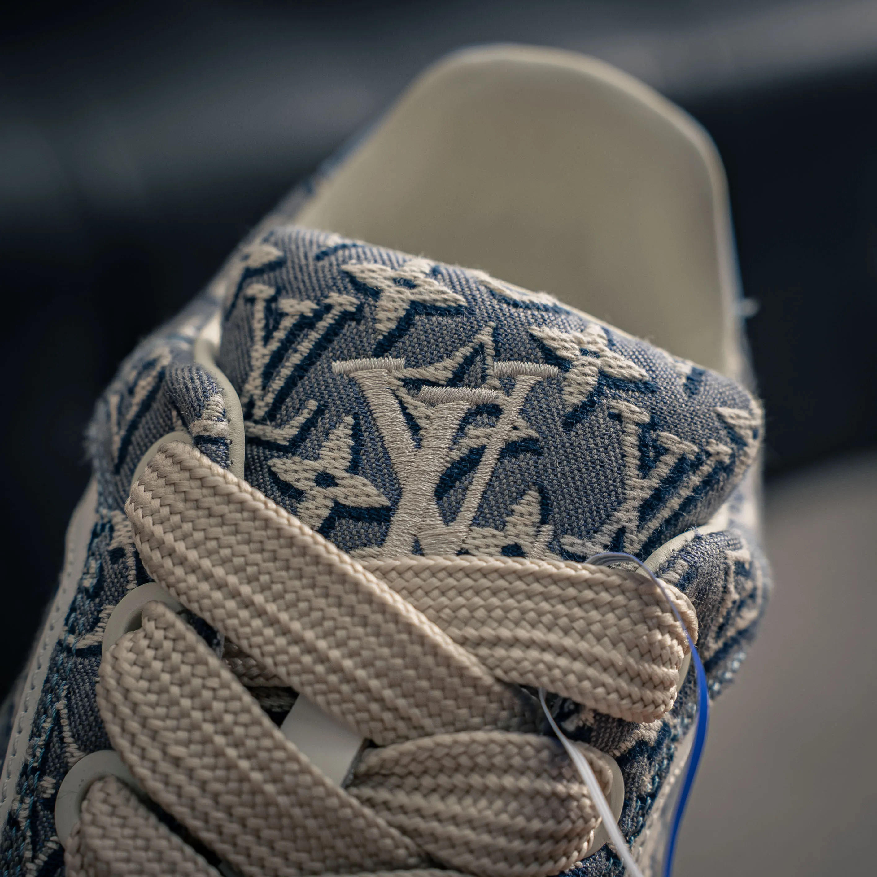 # LV tilted ， Shoes，Sneakers， Shoes，Skate Shoes~~ Sneakers， LV Shoes ， Cushioning TPU Vuitton ，